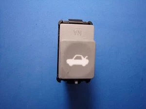 07 08 Kia Spectra Trunk Lid Switch OEM - Picture 1 of 3