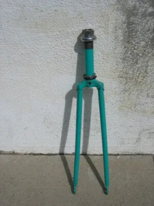 Vintage Road Bike Fork (Tange 6D) 1" x 5 3/8" Threaded Steer ( 1 lb. ) - Picture 1 of 5