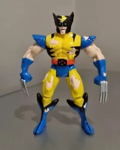 Rare Marvel X-Men Battle Ravaged Wolverine Berserker Rage 5" Figure ToyBiz 1995 - Picture 1 of 18