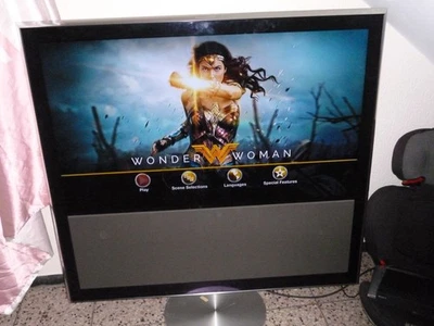 Bang & Olufsen Beovision 10-46 mit Motorstandfuss und Bedienanleitung sowie Fern - Bild 1 von 4