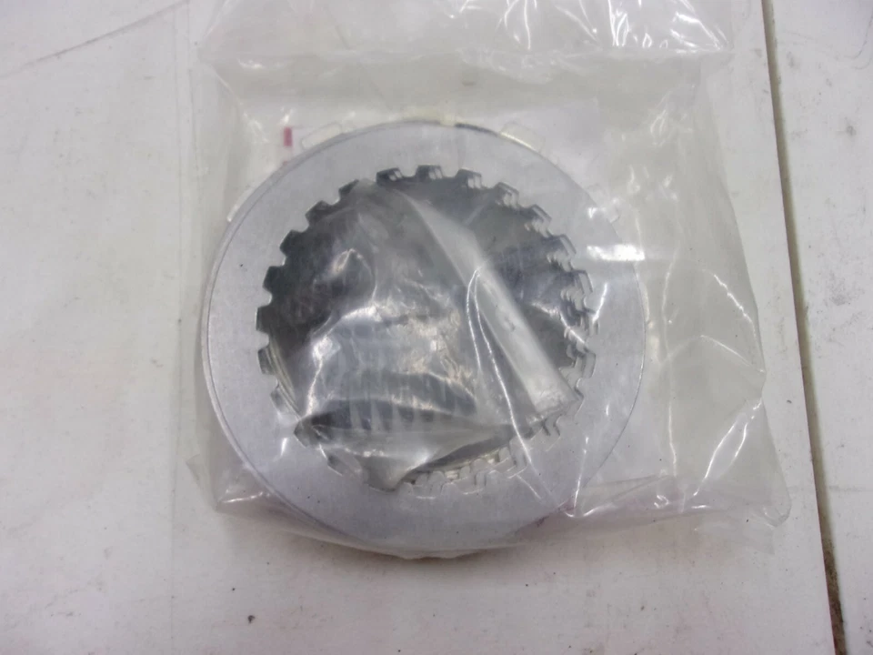 Nuevo embrague Barnett con resortes en bolsa y caja modelos KTM 98-15 125, 200 modelos Foto 1 de 4