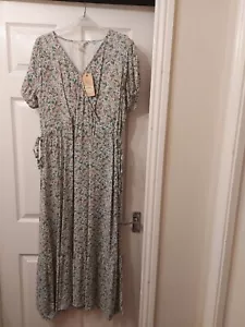 FAT FACE ROCHELLE FLORAL MIDI DRESS UK SIZE 12 NEW/BNWT - Picture 1 of 5