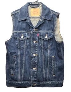 Levi's Denim Trucker Vest Mens Small Regular Fit Cut Off Biker Grunge - Picture 1 of 10