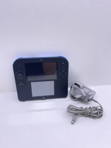 Nintendo 2DS Azul/Negro Portátil, Mario Kart preinstalado, Pokémon, Kirby y más - Imagen 1 de 12