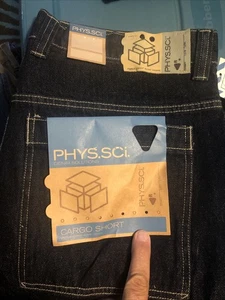 VTG Phys.Sci Cargo Y2k Baggy Size 36 Shorts Cherokee Size 36 Shorts New - Picture 1 of 4