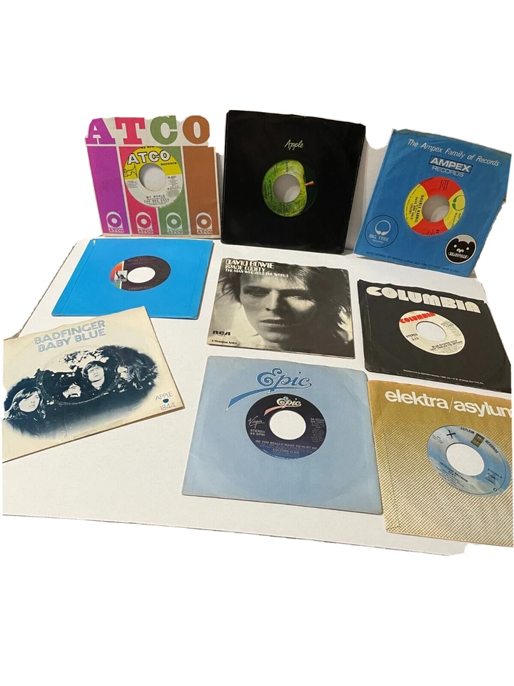 45 rpm records from the 70's and 80's Part 13 - Image 1 of 1