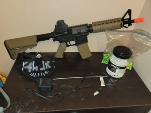 airsoft Gun Bundle - Picture 1 of 5