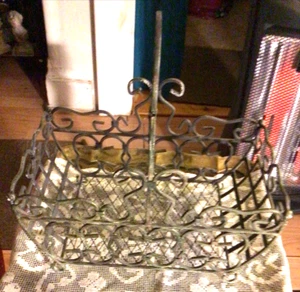cesta de hierro fundido vintage - Imagen 1 de 7