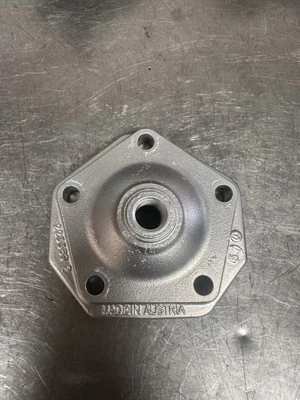 APRILIA RS 125 - CYLINDER HEAD VAPOUR BLASTED Rotax 122 - Image 1 of 2