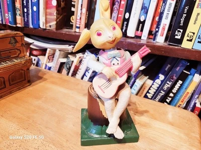 VINTAGE CELLULOID WIND UP MINSTREL BANJO PLAYING RABBIT made in Occupied JAPAN - Image 1 of 4