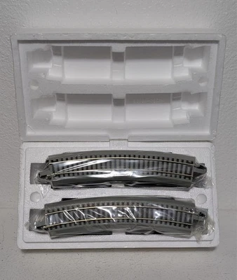 Hawthorne Village Bachmann 16 Piece Curved Railroad Tracks, 14-00038-021, NEW - Image 1 of 4