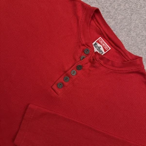 Camisa Henley Vintage Años 90 Marlboro Unlimited Para Hombre XL Roja Térmica Manga Larga - Imagen 1 de 7
