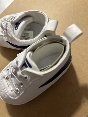 FILA Infant Baby White With Orange Shoes Sz 0 - 6 Month - Image 1 of 4