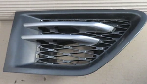 RANGE ROVER SPORT L320 2011 OSF DRIVERS FRONT WING VENT  GRILL AH3216A414AB - Picture 1 of 4