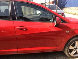 SEAT IBIZA 6J DRIVER'S SIDE O/S FRONT DOOR EMOCION RED LS3H 5 DOOR 2008-2017 - Picture 1 of 7