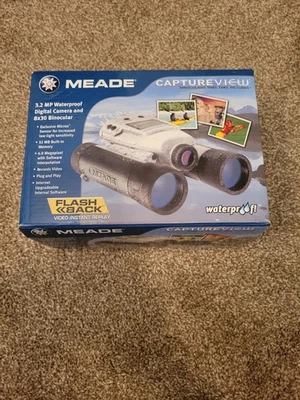 Meade Capture View Digital Camera 8x30 Binoculars Waterproof 32mb Open Box - Image 1 of 4