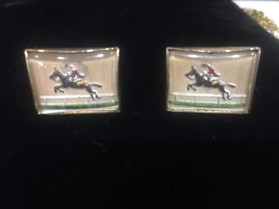 Gemelos antiguos Art Deco de latón ecuestre cristal pintura reverso Foto 1 de 4