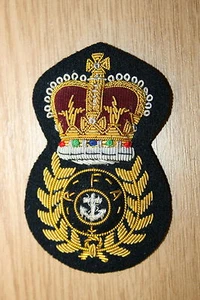 GORRA DE SUBOFICIAL JEFE AUXILIAR DE LA FLOTA REAL BRITÁNICA INSIGNIA ACTUAL - Imagen 1 de 1