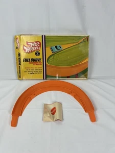 Mattel HOT WHEELS 1967 FULL CURVE ACCESSORY PAKS - Picture 1 of 3