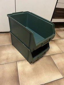 2 Contenitore Sovrapponibile - Foto 1 di 14