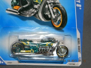 HW HOT WHEELS 2009 REBEL RIDES #1 AIRY 8 MOTORCYCLE HOTWHEELS GREEN RARE VHTF - Picture 1 of 1