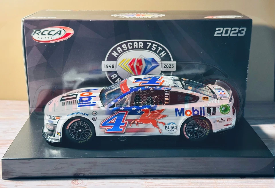 Kevin Harvick 2023 Lionel #4 Mobil 1 Salutes Elite Ford Mustang 1/24 Foto 1 de 1