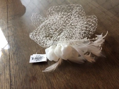 Peine de pelo con plumas colección tocado nupcial David's flor Foto 1 de 4