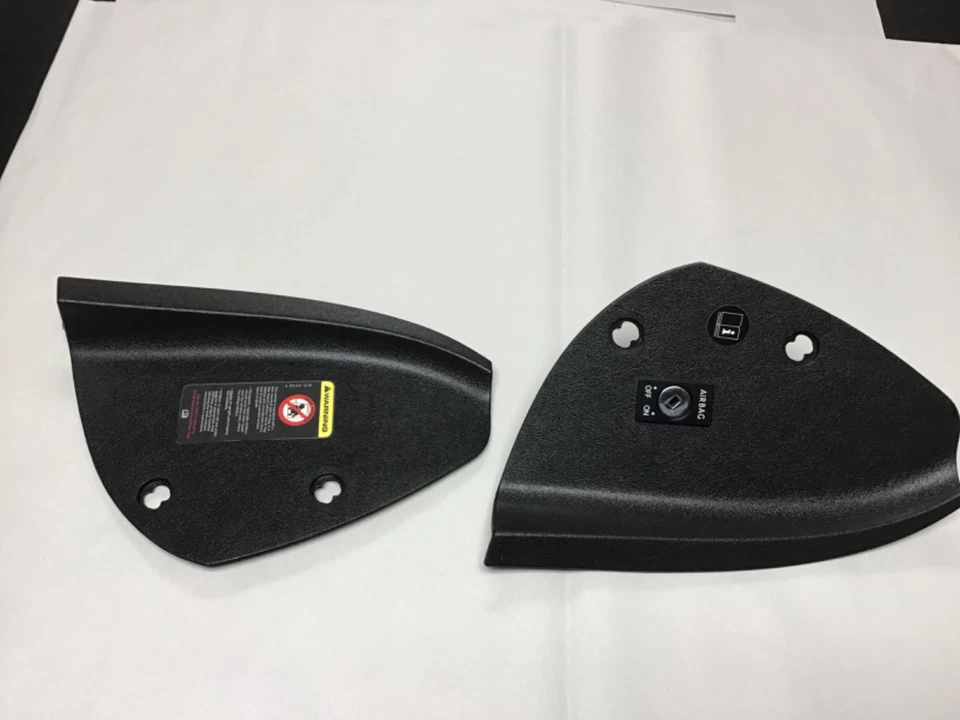 04-08 painéis de cobertura de painel laterais esquerda e direita Chrysler Crossfire - Imagem 1 de 1