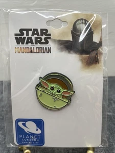 Baby Yoda Exclusive Planet Comicon Kansas City 2020 pin Star Wars Mandalorian - Picture 1 of 3