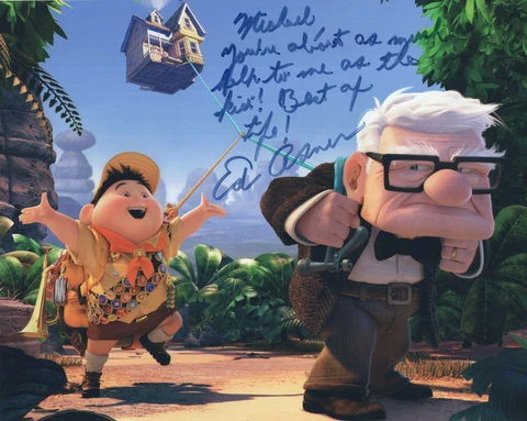 ED ASNER HAND SIGNED 8x10 PHOTO+COA    AMAZING POSE   CARL FROM UP    TO MICHAEL Cover