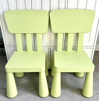 2 件宜家 Mammut 系列儿童椅子 16962 罕见绿色室内/室外 — 第 1/4 张图片