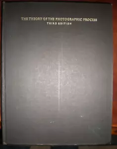 THE THEORY OF THE PHOTOGRAPHIC PROCESS THIRD EDITION 1971 GOOD - Bild 1 von 1