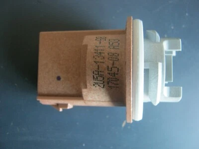 NEW Genuine Ford OEM Parking Light Bulb Socket Front Rear 2U5A-13411-SB - Image 1 of 3