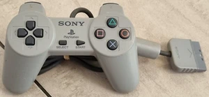Official Sony Grey Playstation 1 PS1 Controller / Control Pad SCPH-1080 Tested - Picture 1 of 4