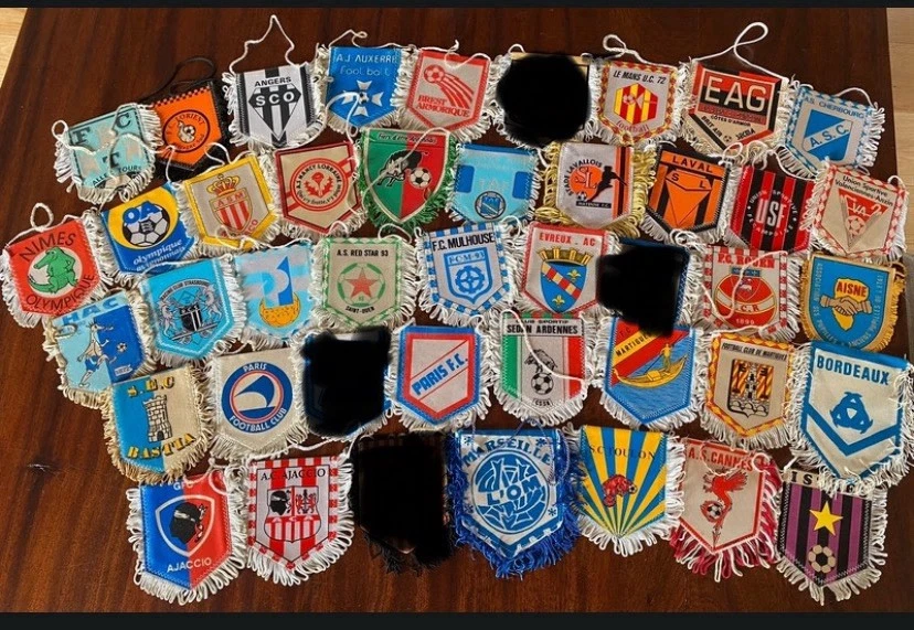 Lot Fanions Football Vintage Pennant Clubs Français D1 D2 Principalement - Photo 1/4