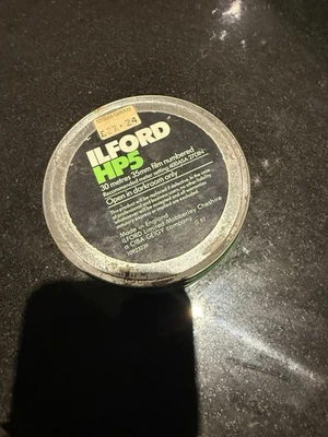 Ilford HP5 400 35mm 30 Meters Bulk Roll - Image 1 of 2