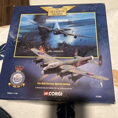 CORGI Aviation Archive 47304 AVRO LANCASTER The Dam Busters Special Ed 1/144 - Image 1 of 4