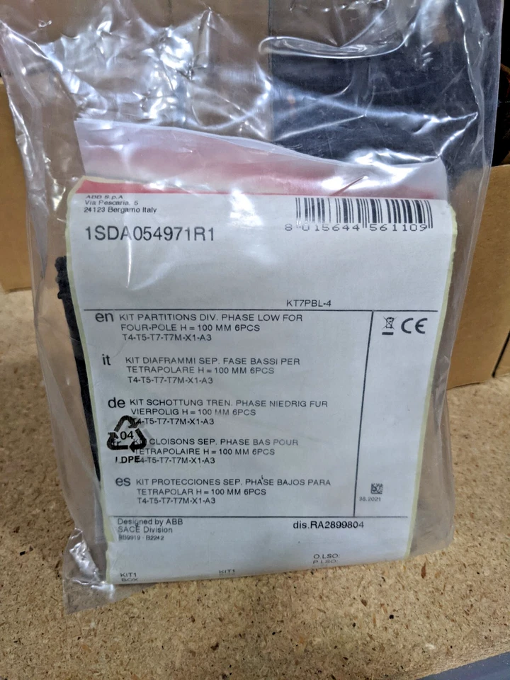 Barrera de fase ABB baja T7 4P KT7PBL-4 Foto 1 de 1