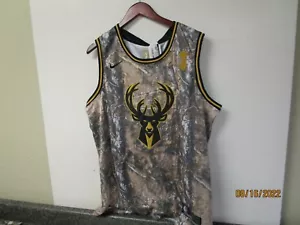 NWT Nike Swingman Jersey Giannis Antetokounmpo NBA #34 Milwaukee Bucks - Camo - Picture 1 of 8