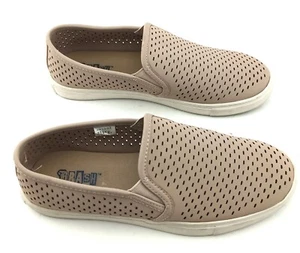 Brash Perforated Slip on Shoes Casual Women's Size 8  Dusty Pink - Picture 1 of 7