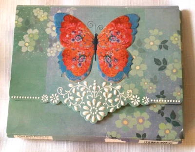Carol Wilson - 8 Butterfly with Floral Embossed Blank Note Card with Envelopes - Image 1 of 4