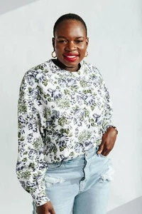 Levi’s Pai Sweatshirt in Lynn Floral Multi M - Picture 1 of 10