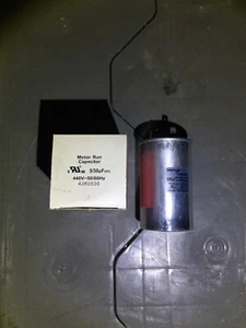 Diversitech 4JR0530 Motor Round Dual Run Capacitor 30 + 5 uf MFD 440 Volt (NEW) - Picture 1 of 4