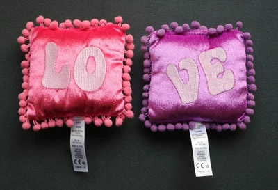 American Girl 2pcs pillow spell love for 18'' doll Julie Groovy Bed & Bedding - Image 1 of 4