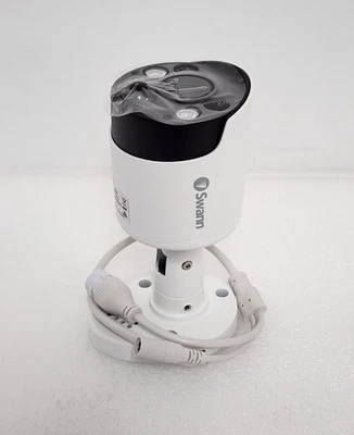 Swann NHD-887MSFB Wired PIR 4K Ultra HD Bullet Camera & Spotlight White, NEW - Image 1 of 4