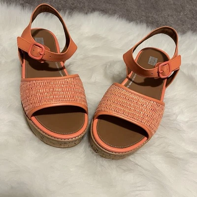 Sandalia de cuña Fitflop 8 Eloise envoltura de corcho tejido coral Foto 1 de 4