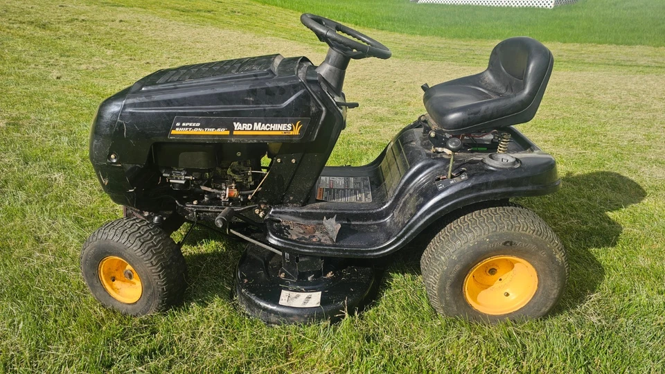 Máquina de patio 38" corte montar cortacésped Fórmula motor 13,5 hp Foto 1 de 4