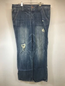 American Eagle Outfitters Womens Jeans Size 8 Boy Fit Distressed Straight Leg - Picture 1 of 6