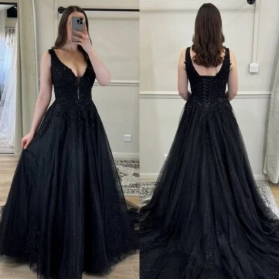 BlackWedding Dresses V Neck Gothic Vintage Sweep Train Sleeves Bridal Gowns - Image 1 of 4