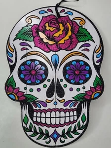 DAY OF THE DEAD SUGAR SKULL Glittery Wall Decoration 13" X 9" Halloween .NWT - Picture 1 of 5